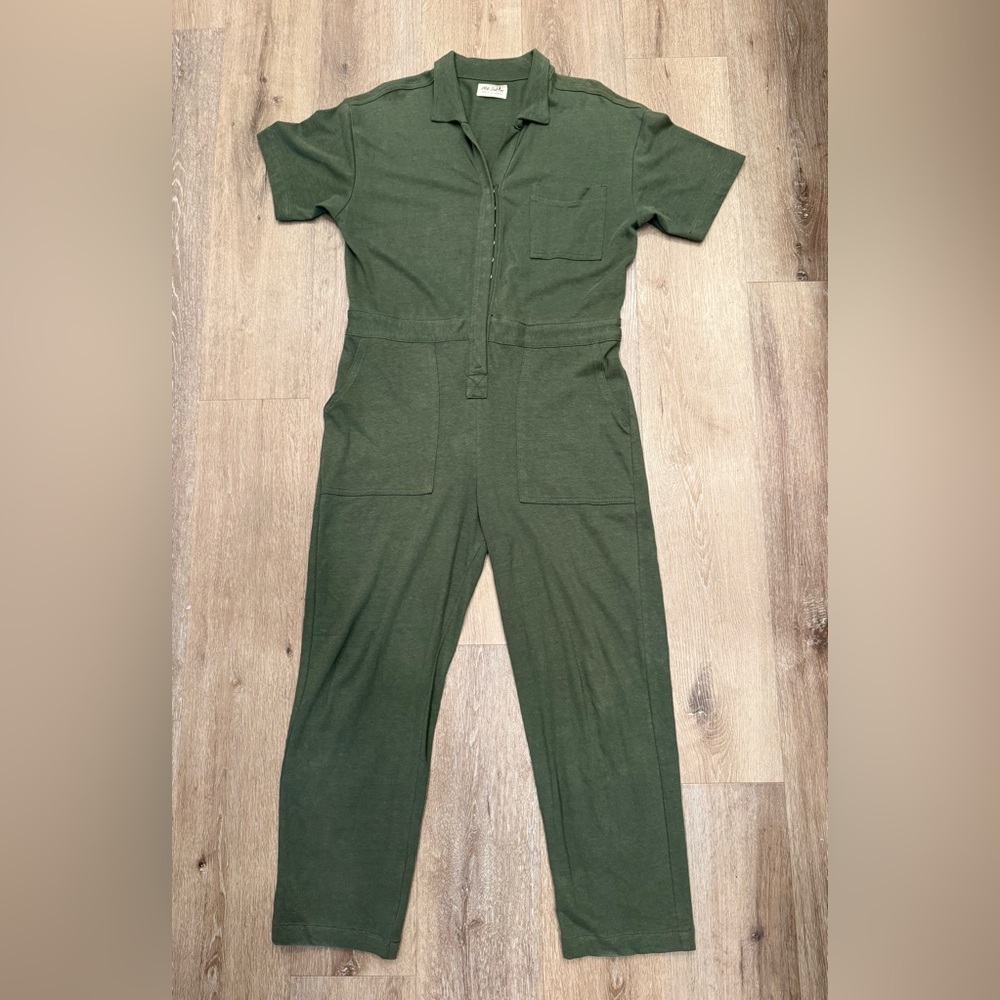 BackBeatCo. - short sleeve snap jumpsuit - small